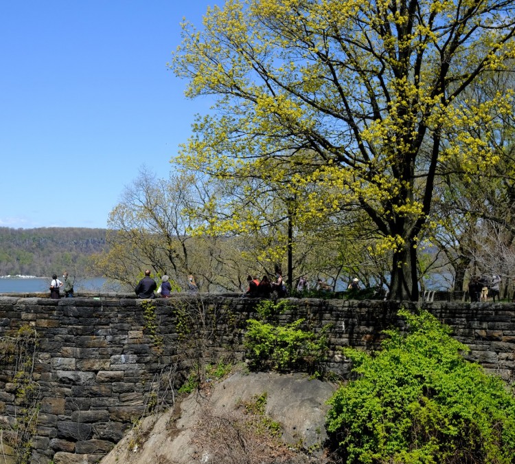 fort-tryon-park-photo